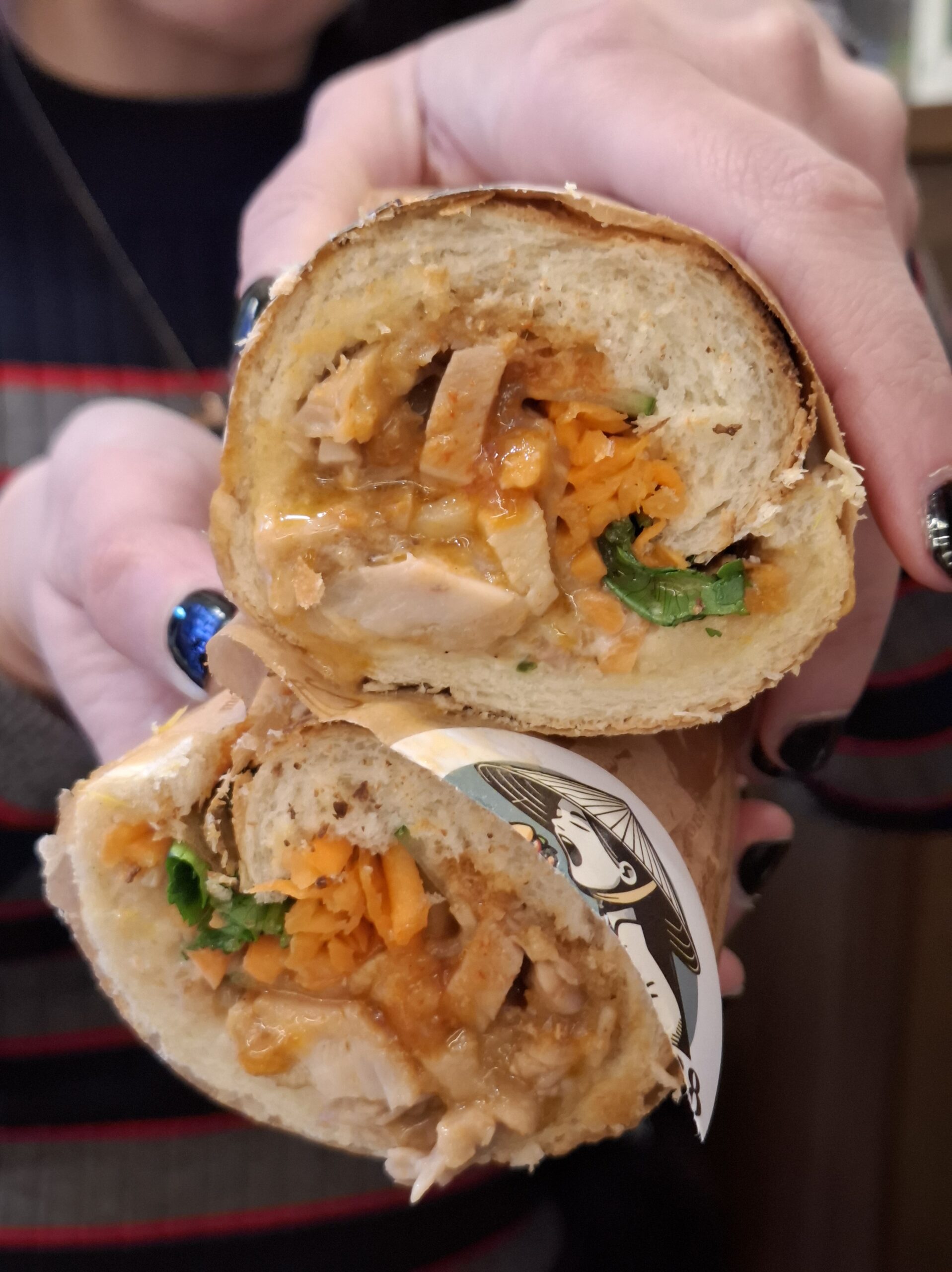 Banh Mi con pollo